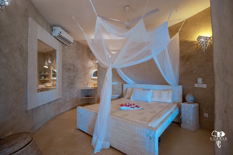 Camelot Apartment