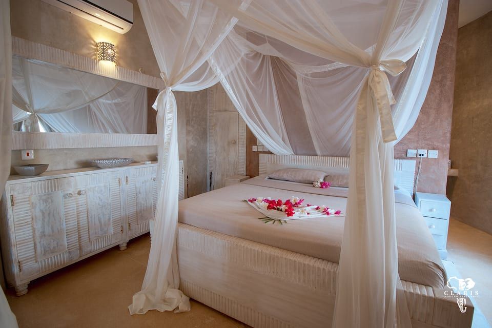 Camelot Apartment
