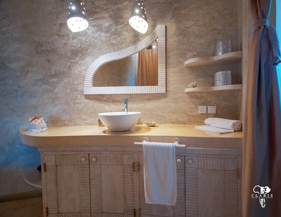 Camelot Apartment