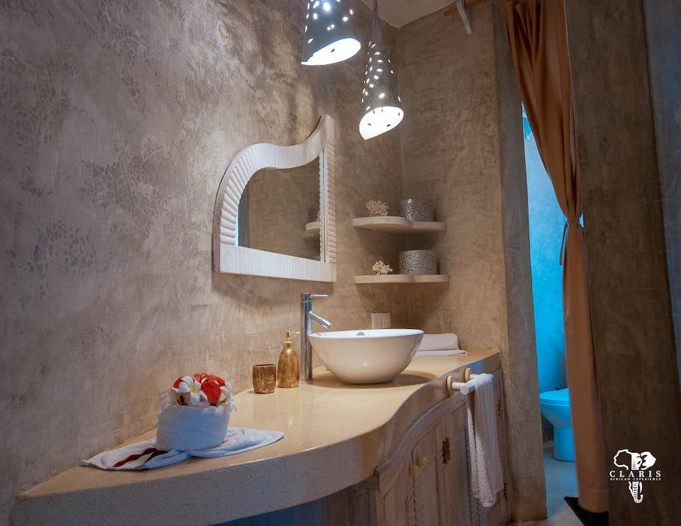 Camelot Apartment