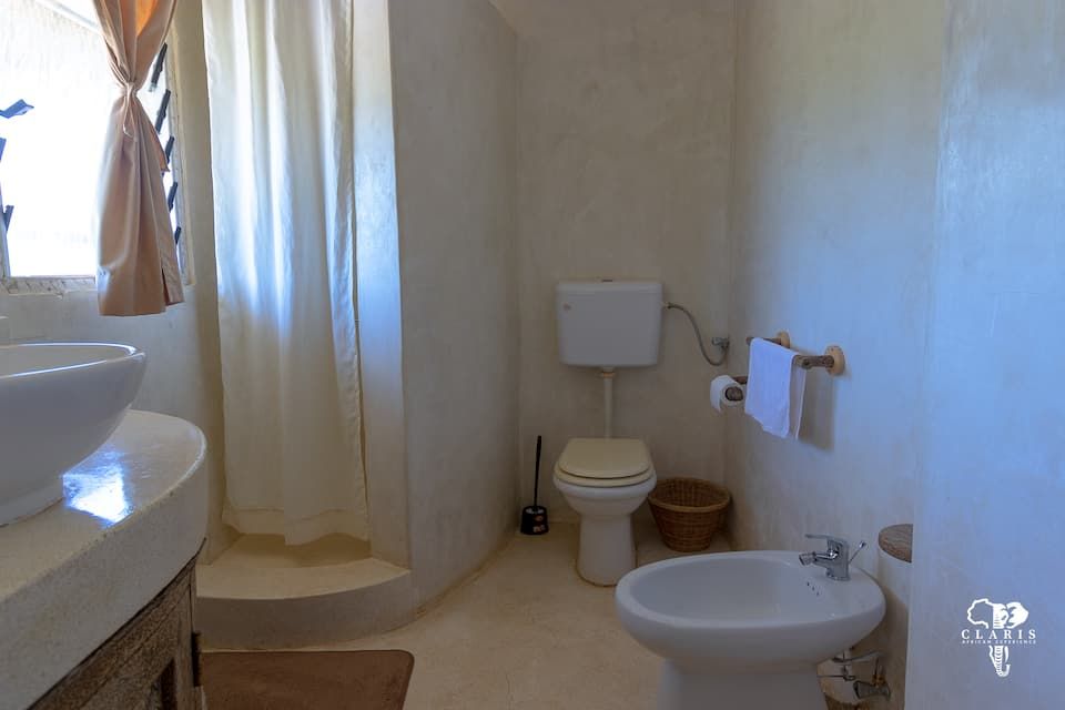Camelot Apartment