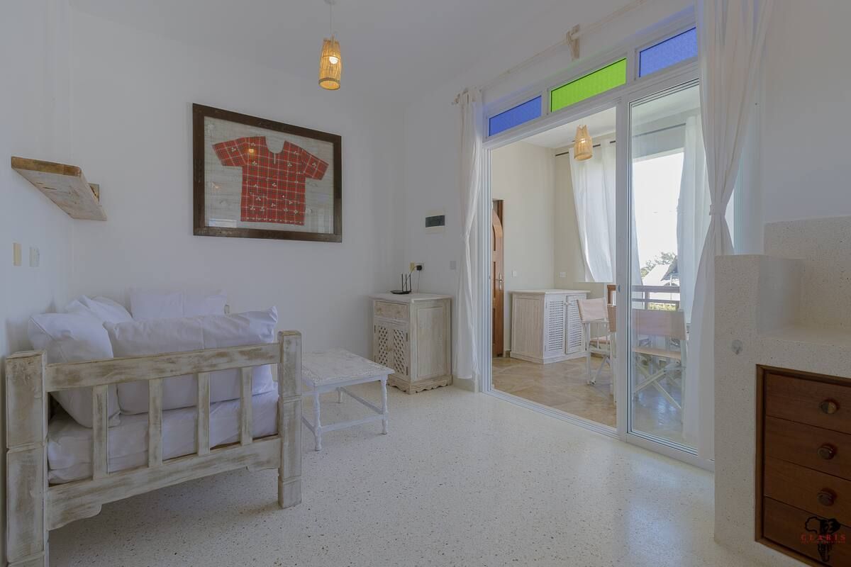 Claris Apartment
