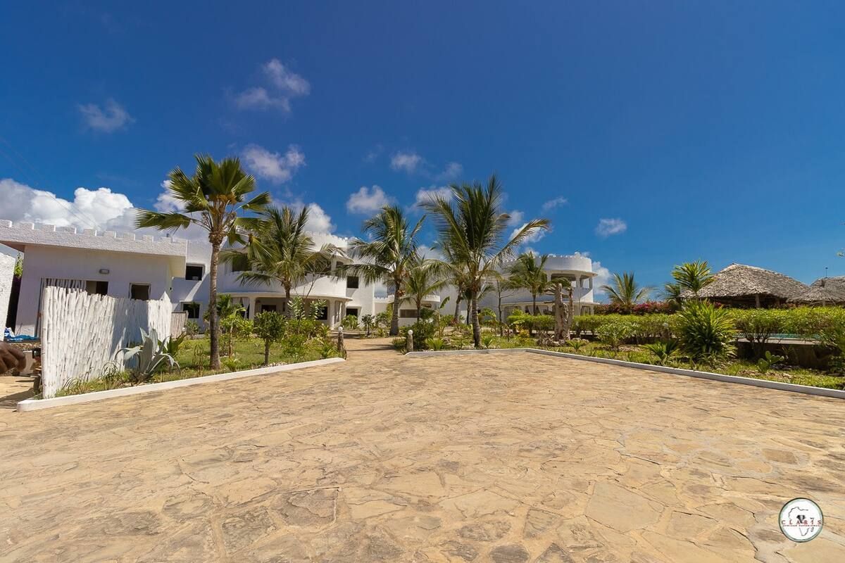 Oasis Apartment