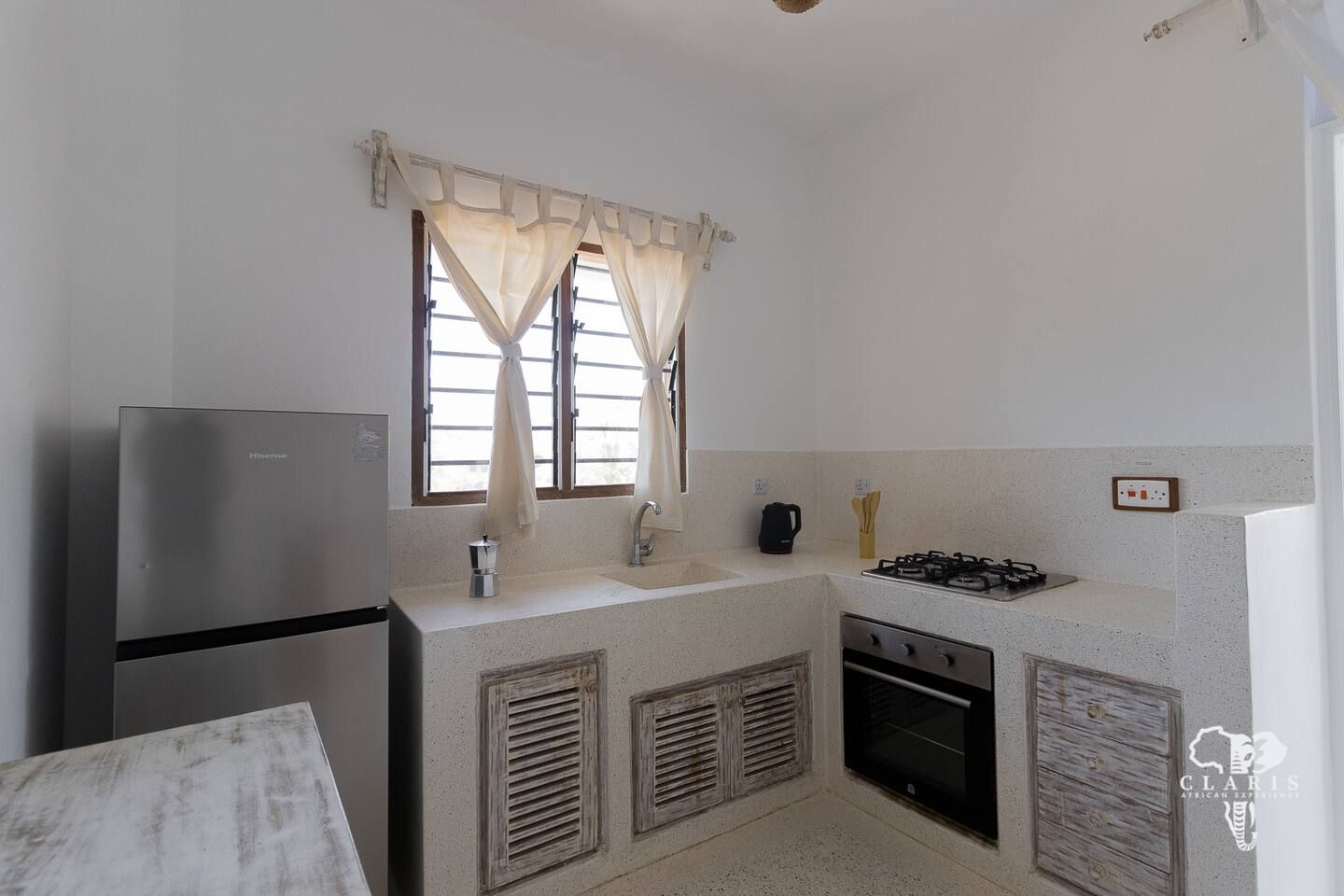 Ocean Gate Apartment
