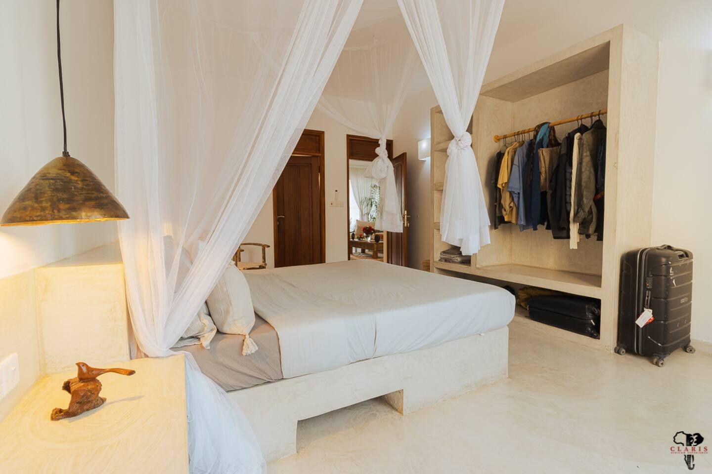 Pearl Apartment