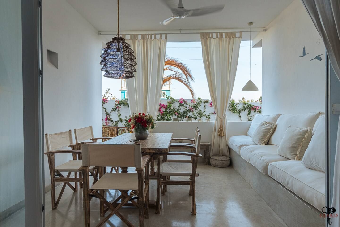 Pearl Apartment