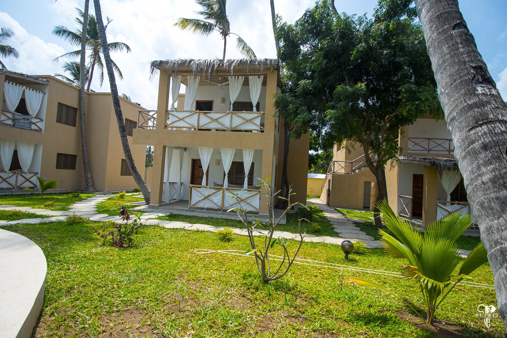 Jomba Paolo Oasis 2 1bedroom